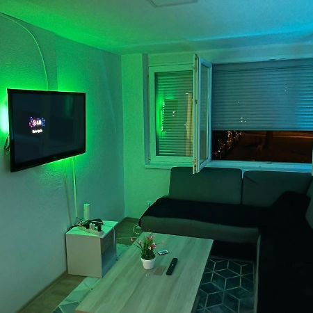 Stan Na Dan Hotel Zenica Ngoại thất bức ảnh